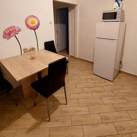Studio Apartman Dolenac Leilighet Zagreb Eksteriør bilde