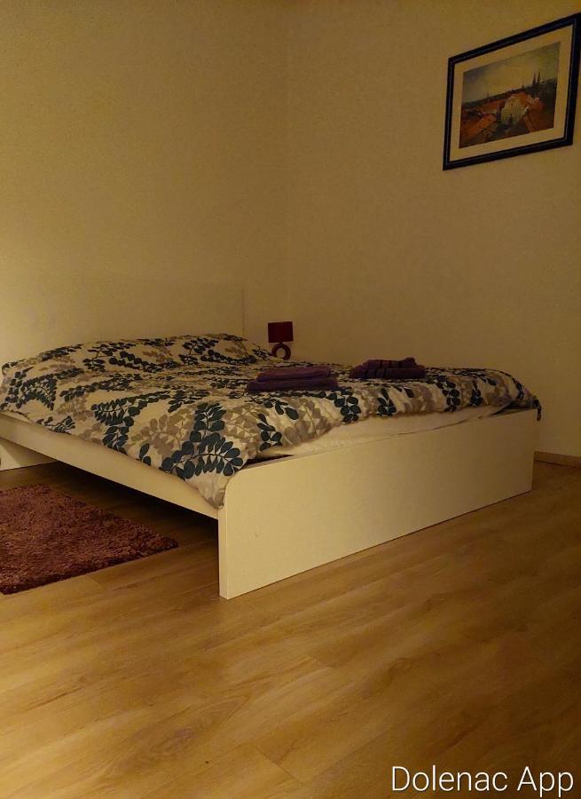 Studio Apartman Dolenac Leilighet Zagreb Eksteriør bilde