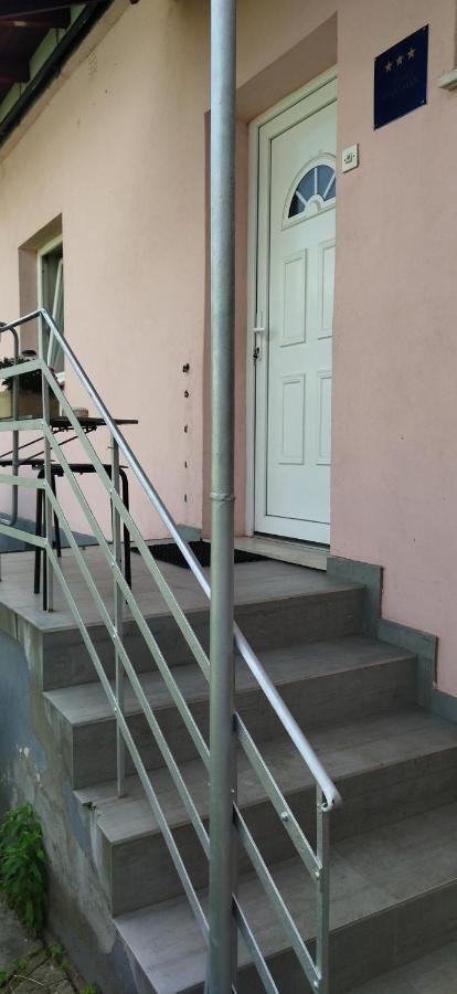 Studio Apartman Dolenac Leilighet Zagreb Eksteriør bilde
